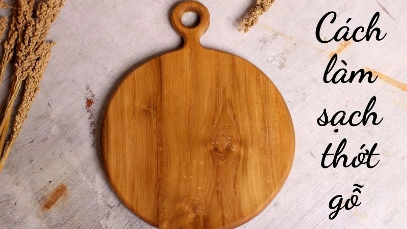 Tẩy sạch vết ố bằng chanh và muối hột